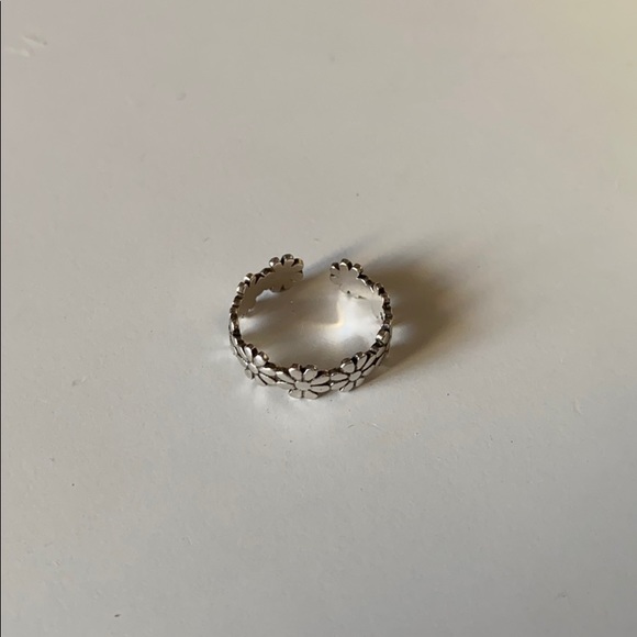 Adjustable Vintage 925 Silver Toe Ring - Picture 3 of 7